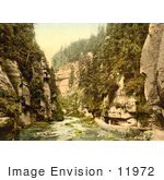 #11972 Picture Of People On A Walkway Edmunds Klamm