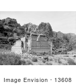 #13608 Picture Of The Kasr El Bint Or Temple Of Kasr Firaun Petra