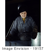 #19157 Photo Of A Female Welder Woman At The Heil And Co 1943