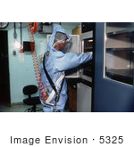 #5325 Picture Of A Scientist Working In A Maximum Containment Lab Also Know As A Hot Lab
