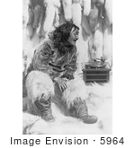 #5964 Eskimo With Gramophone