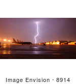 #8914 Picture Of Lightning Near Kc-135 Stratotankers