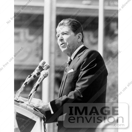 #11352 Picture of Reagan Giving a Speech by JVPD