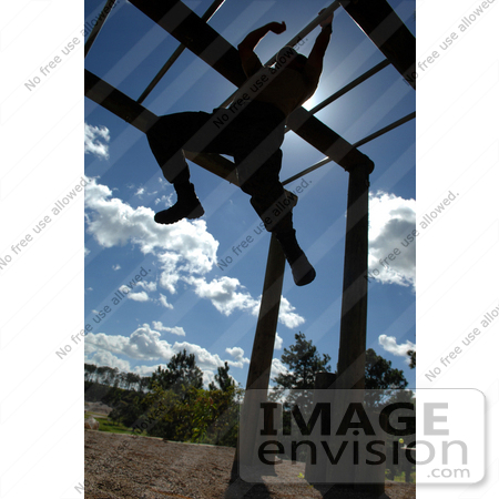 #11468 Picture of a Soldier in an Obstacle Course by JVPD