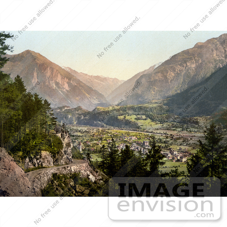 #18278 Photo of the Village of Meiringen, Oberhasli, Berne, Bernese Oberland, Switzerland by JVPD
