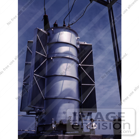 #19212 Photo of People Near a Transformer at Chickamauga Dam, Chattanooga, TN in 1942 by JVPD