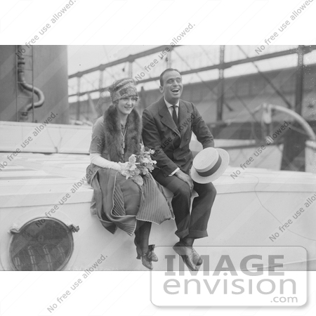 #21335 Stock Photography of Gladys Louise Smith, Known as Mary Pickford, Sitting and Laughing With Douglas Fairbanks by JVPD