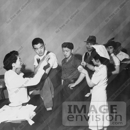 #21674 Stock Photography of Japanese Americans Getting Shots in San Francisco, California, 1 by JVPD