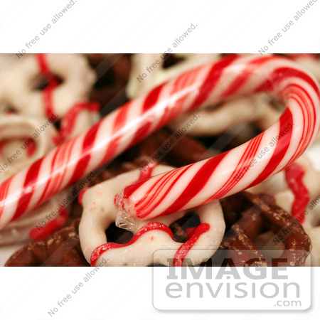 #4599 Candy Cane and Chocolate Pretzels by Jamie Voetsch