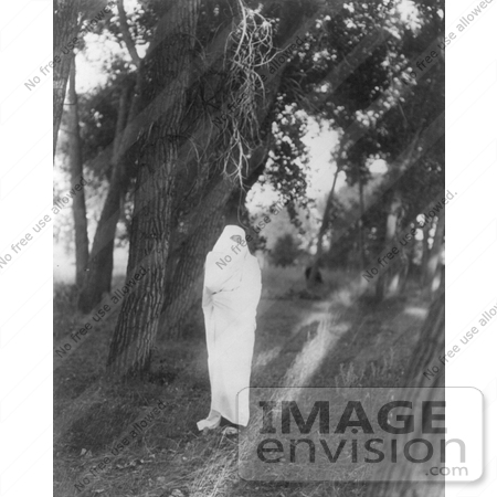 #6970 Stock Photography: Cheyenne Man Wearing White Blanket by JVPD
