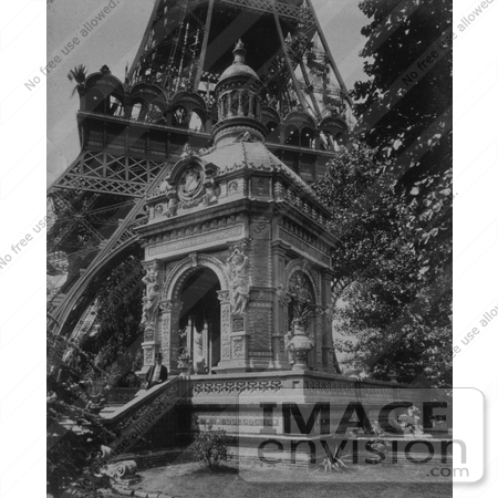 #9755 Picture of Pavilion Perusson by the Eiffel by JVPD