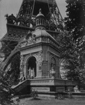 Pavilion Perusson by the Eiffel