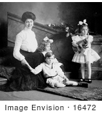 #16472 Picture Of A Mother With Two Daughters And A Son
