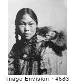 #4883 Eskimo Mother And Child