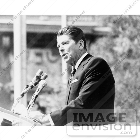#11354 Picture of Ronald Reagan Delivering a Speech by JVPD