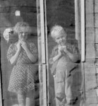 Browning Children in Doorway